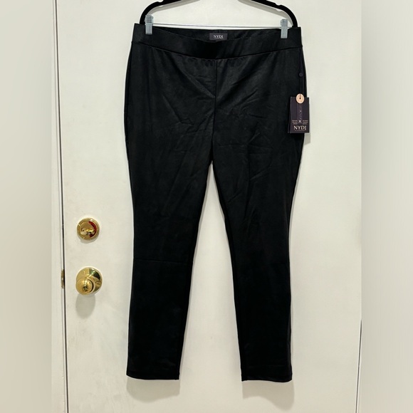 NWT NYDJ lift tuck technology coated basic leggings. Size 12 - Picture 3 of 10